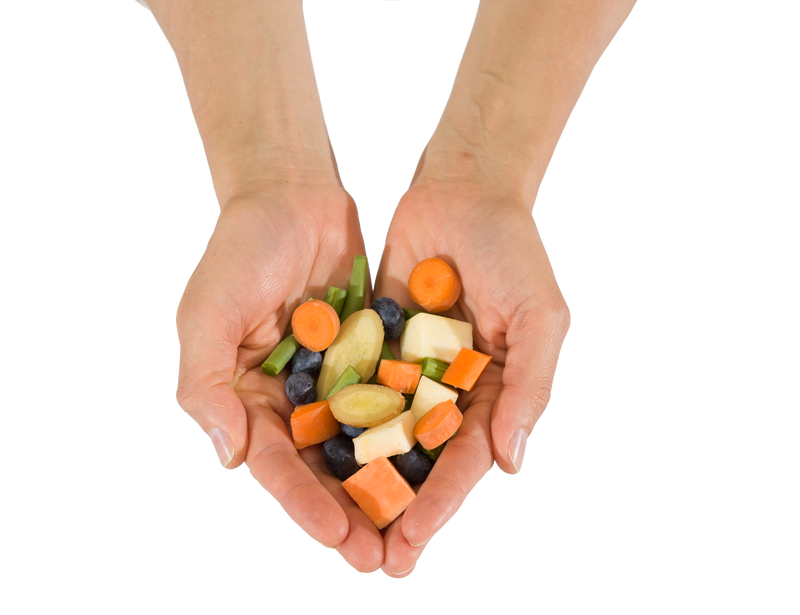 Freeze-dried pet food toppers